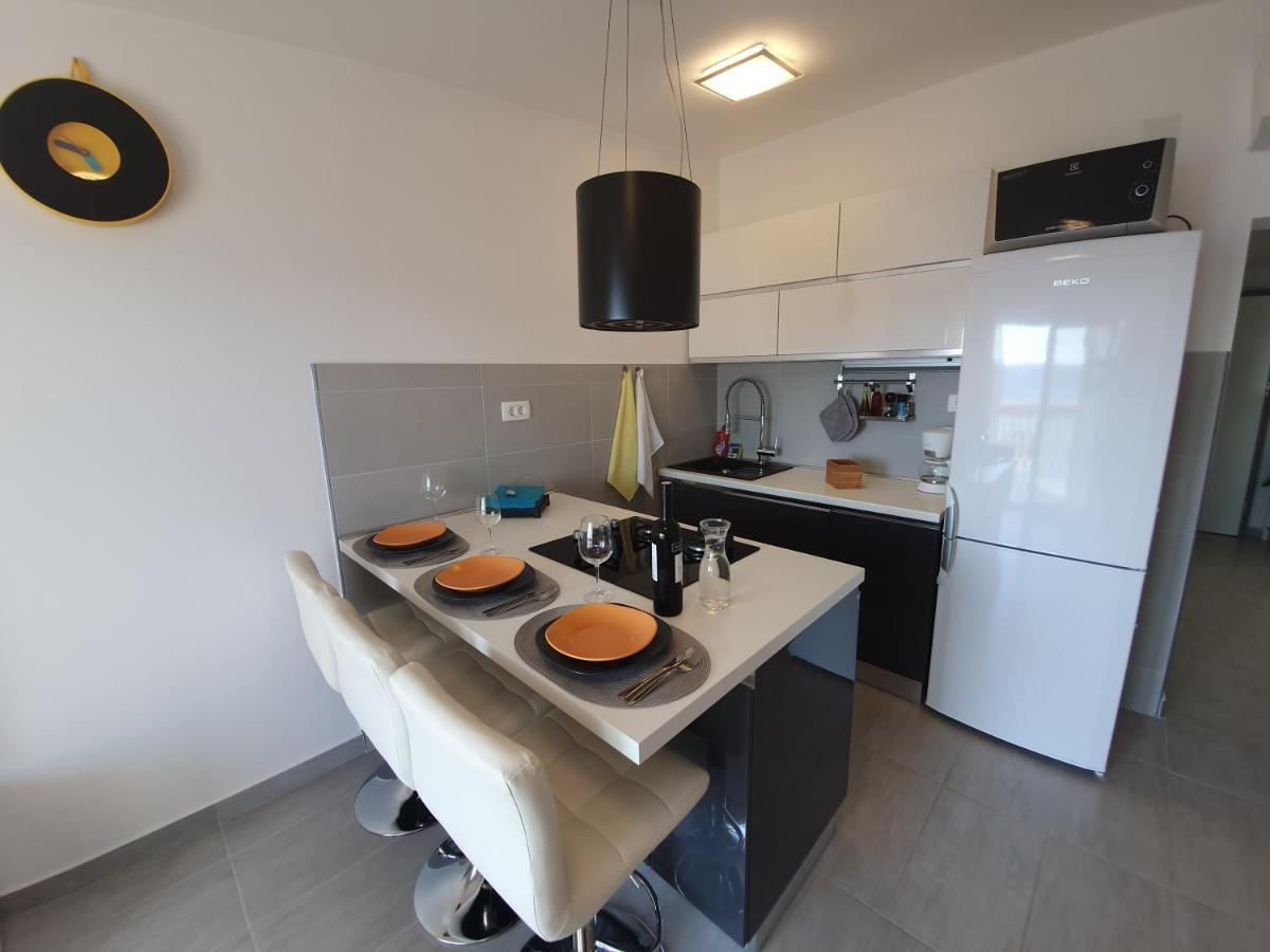 Comfortable Family Apt Iris 20M From Beach In Mandre Exteriör bild