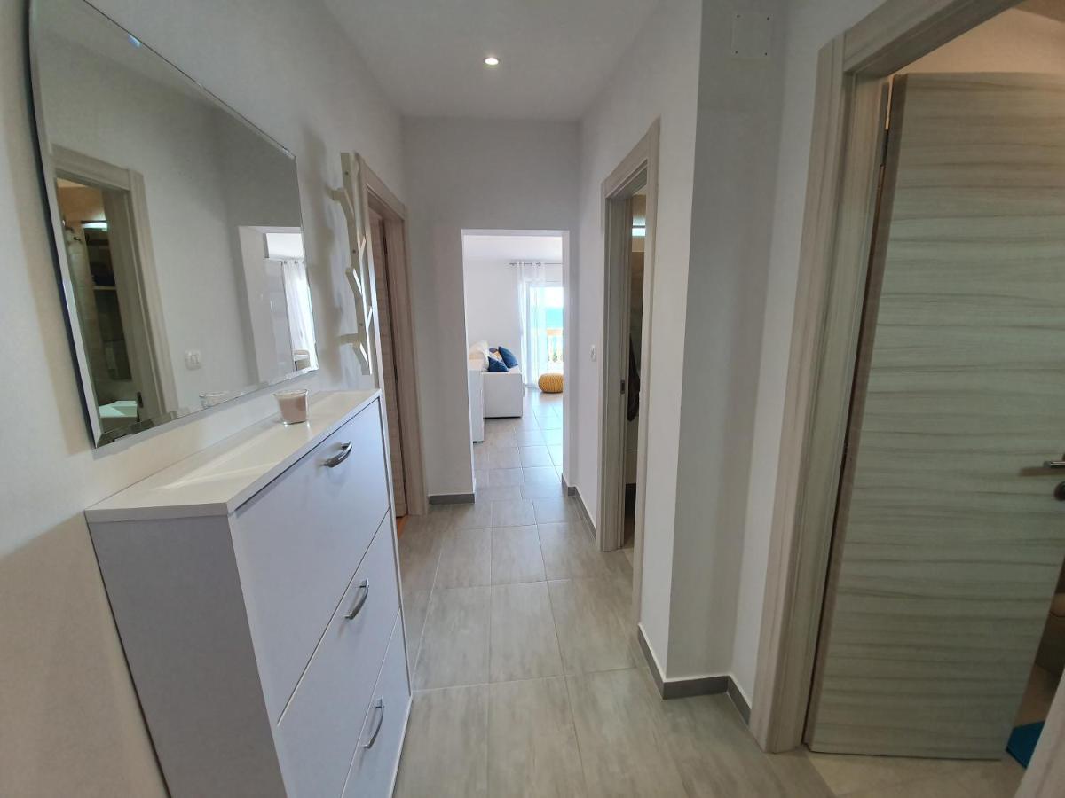 Comfortable Family Apt Iris 20M From Beach In Mandre Exteriör bild